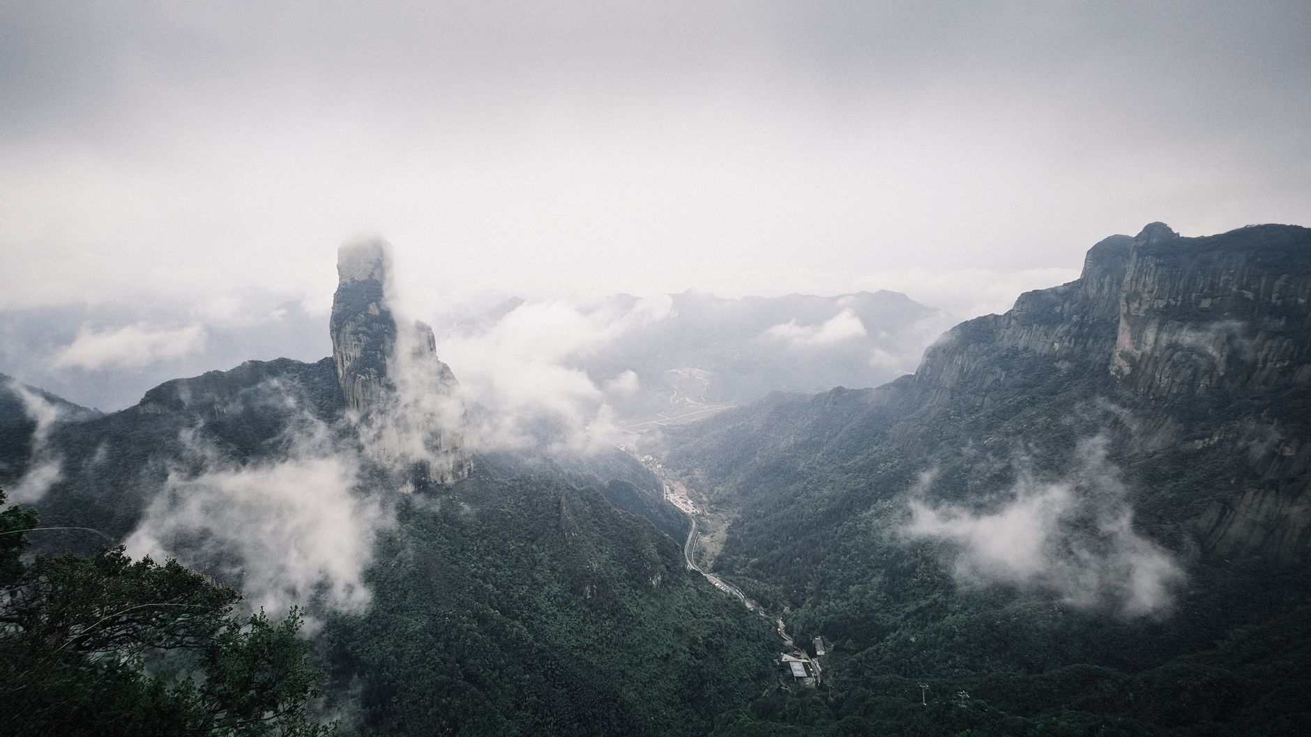 Tianzi Mountain (Wulingyuan)