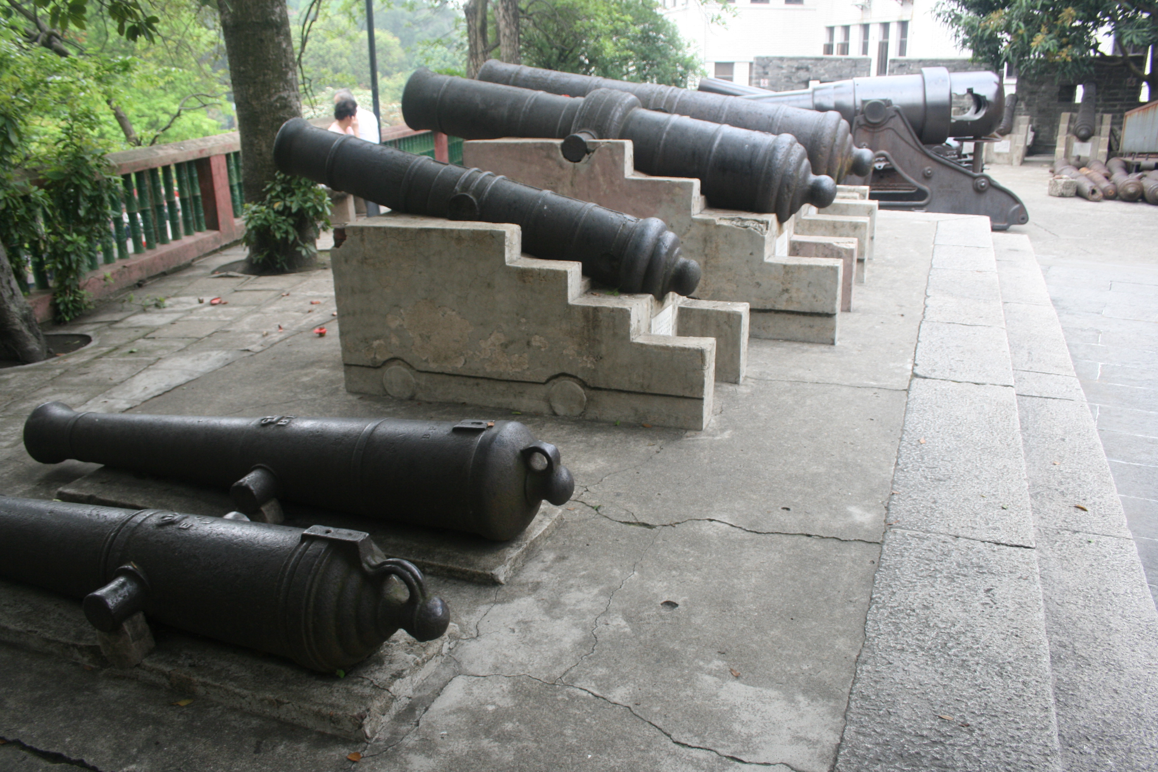 An old cannon on display in Yuexiu Park