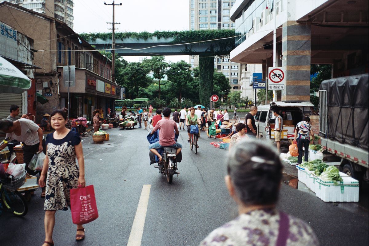 Busy local food street near Zengcuo'an