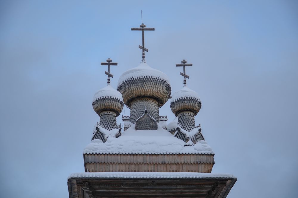 Russian Orthodox wooden church domes, the building style recreated across Volga Manor