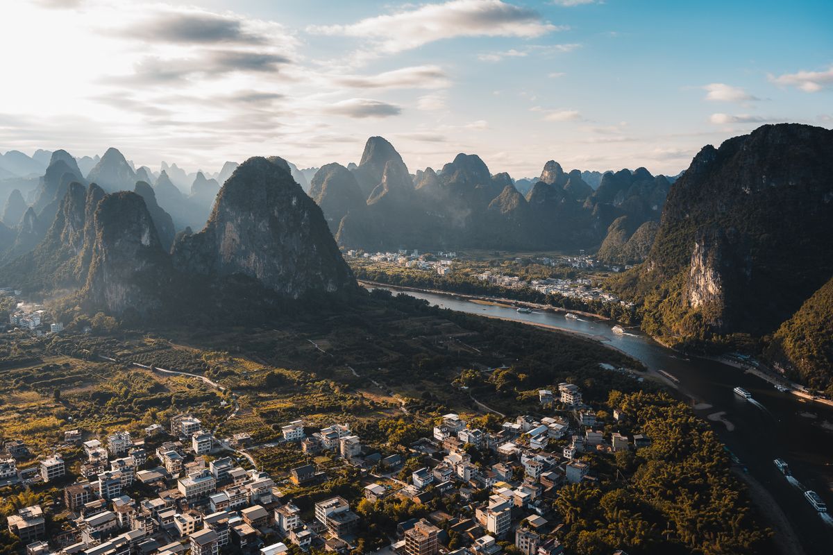 Sunset over the Li River and karst peaks at Yangshuo